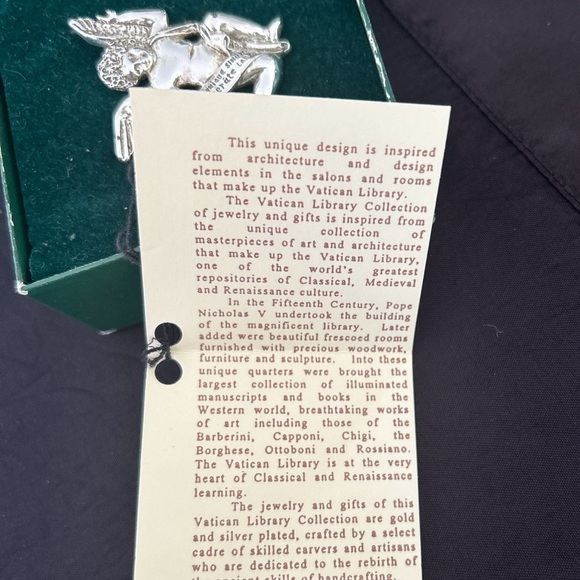 Vatican Library Collection Brooch Silver Plate Angel Cherub Vintage Pin New Box - Picture 8 of 9